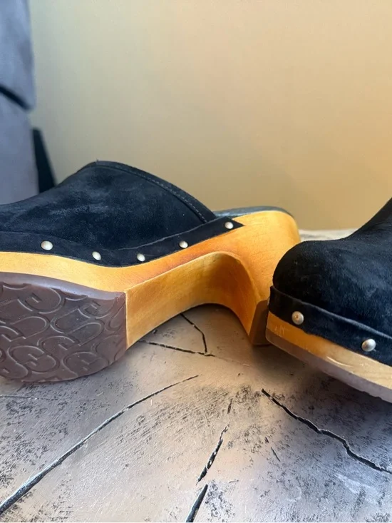 UGG Australia Black Suede Clog mules wooden Heels by 3G - Picture 4 of 7